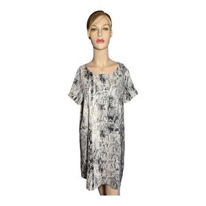 She & Sky Trending Snakeskin‎ Mini Shift Dress, Size L (249)